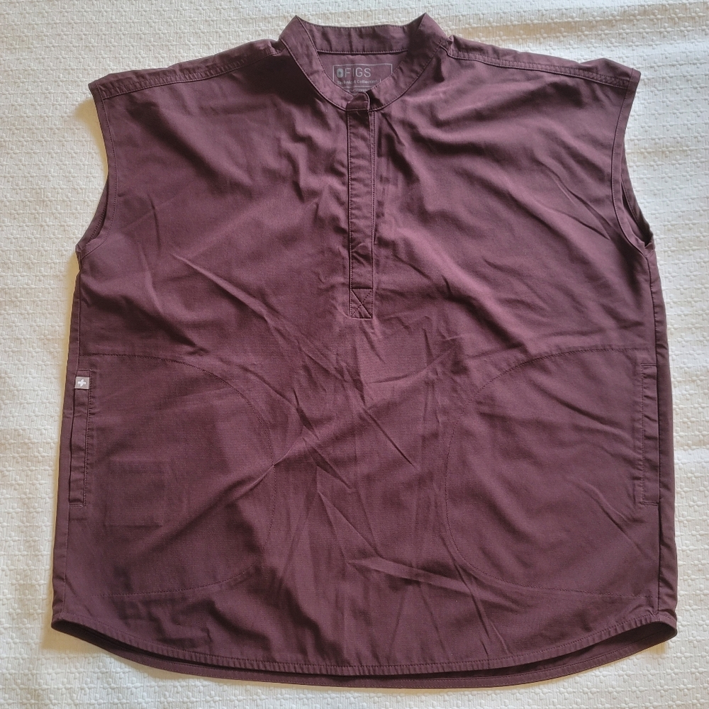 Figs Rafaela Dark Fig Scrub Top Limited Edition EUC Medium